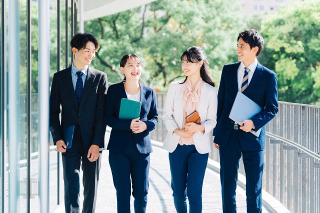 新入社員